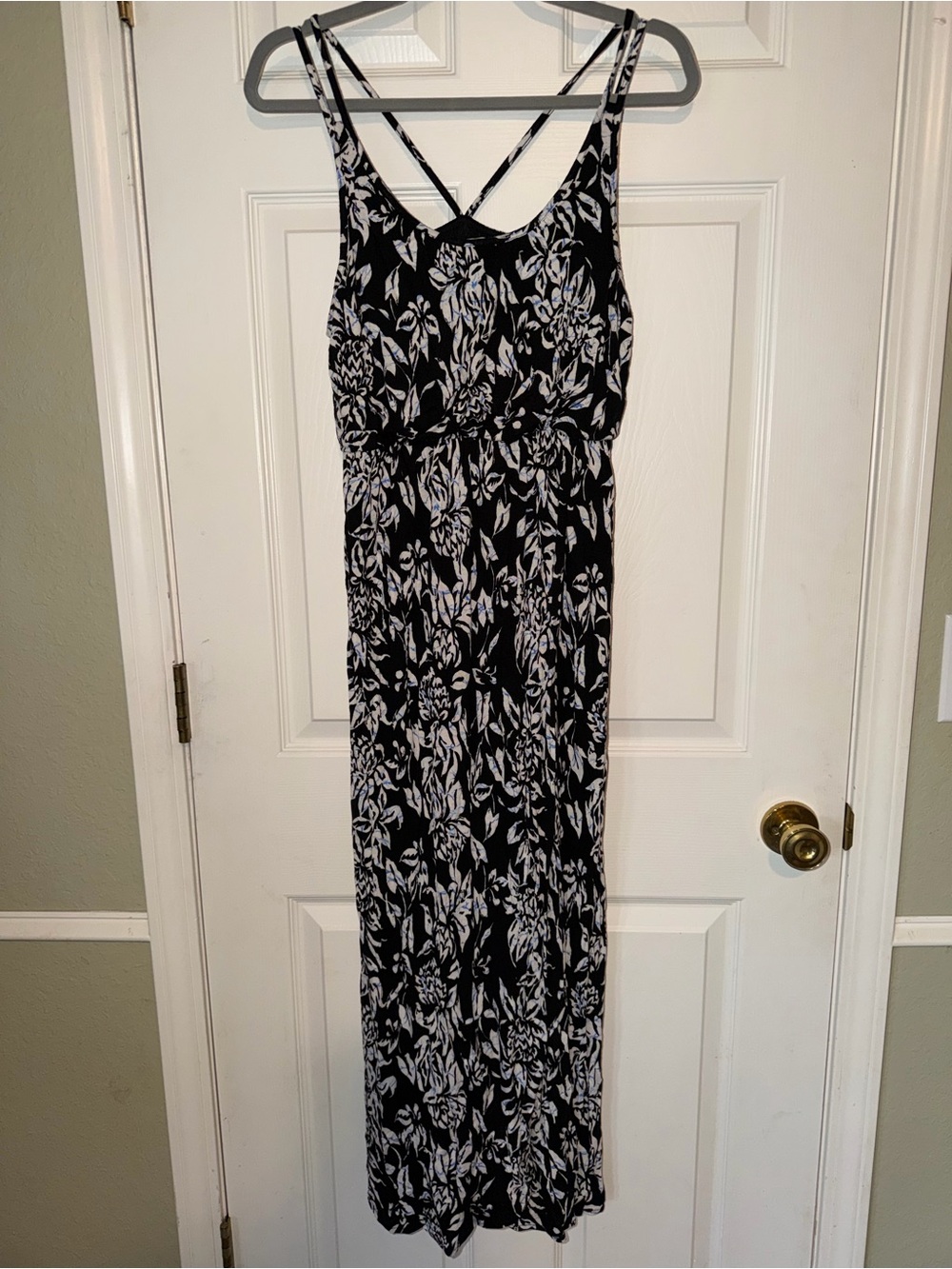 LOFT Black and White Floral Maxi Dress with Strappy‎ Back